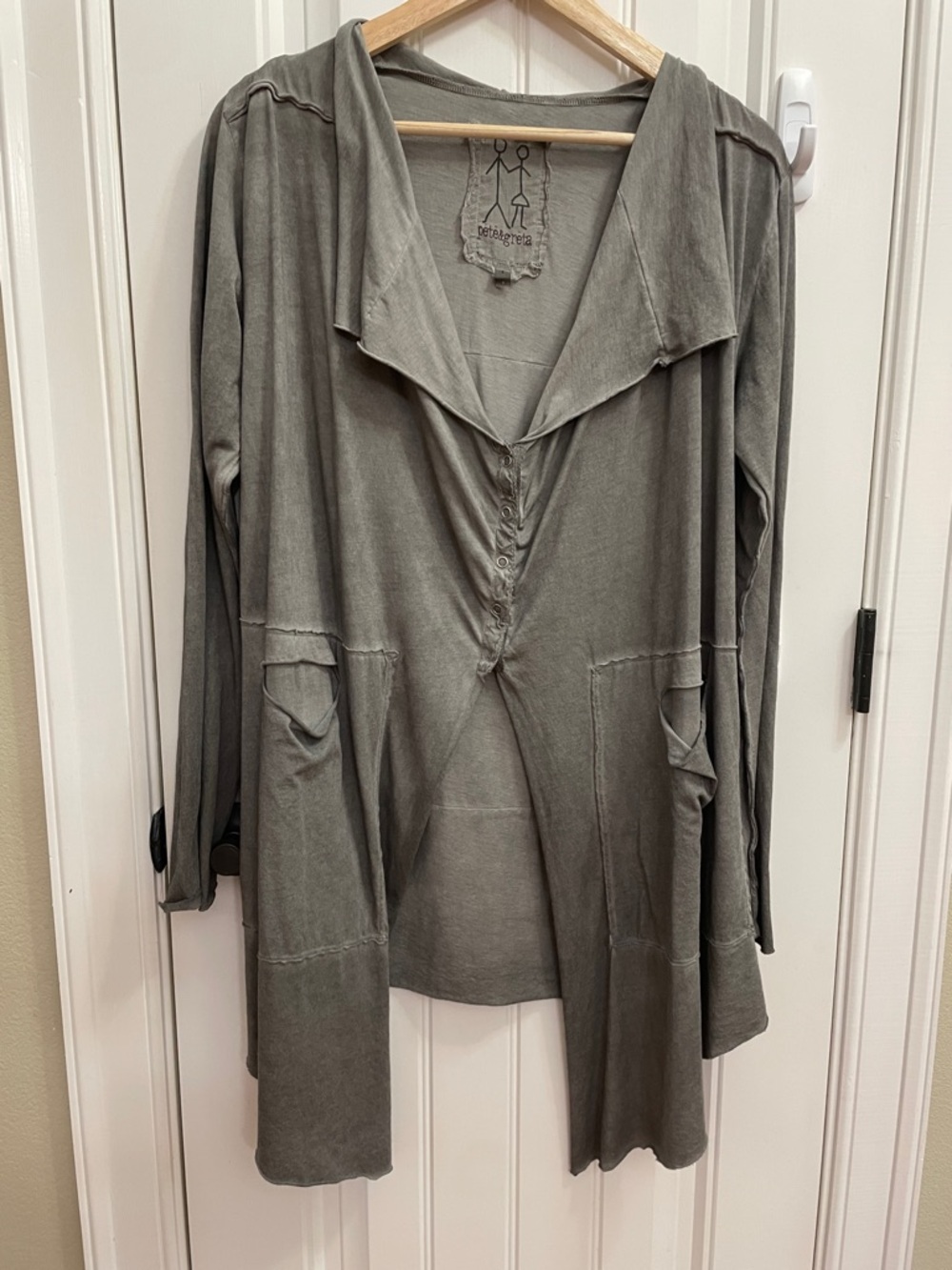 🩶JOHNNY WAS Boho Gray Long Lightweight Snap Front Cardigan Size Large